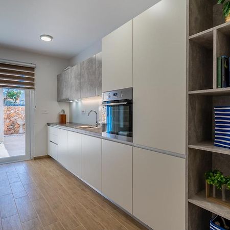 Apartment Blue Monstera Đảo Đảo Cres Ngoại thất bức ảnh