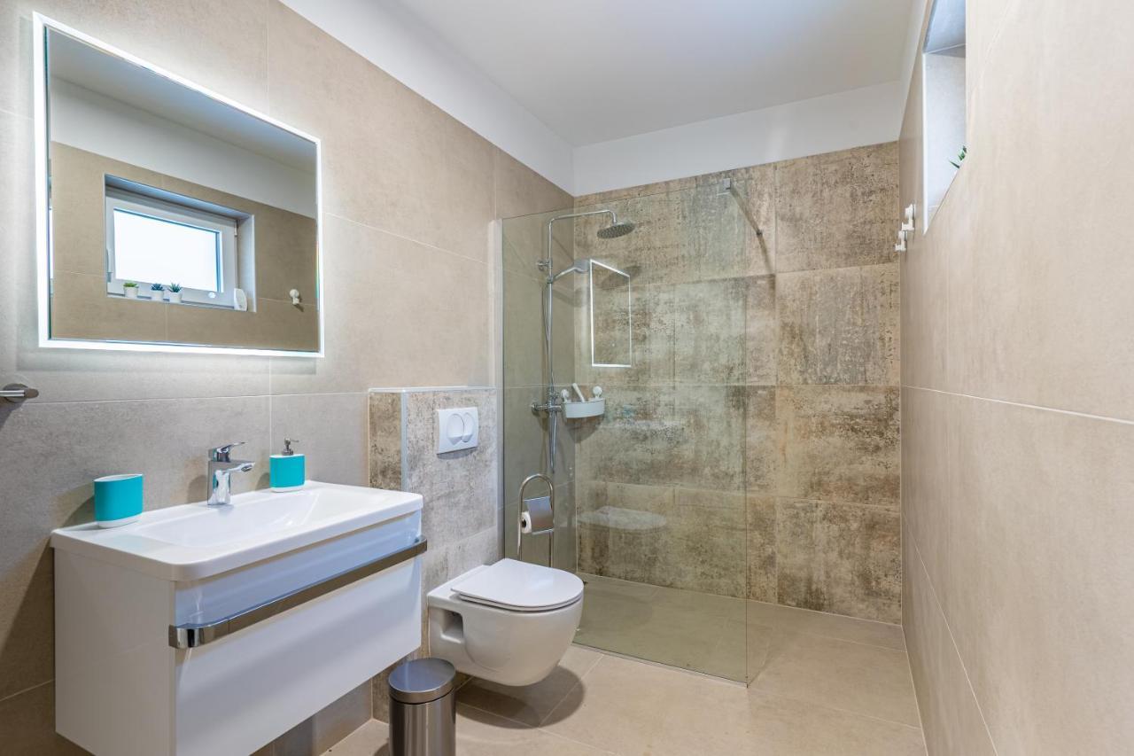 Apartment Blue Monstera Đảo Đảo Cres Ngoại thất bức ảnh