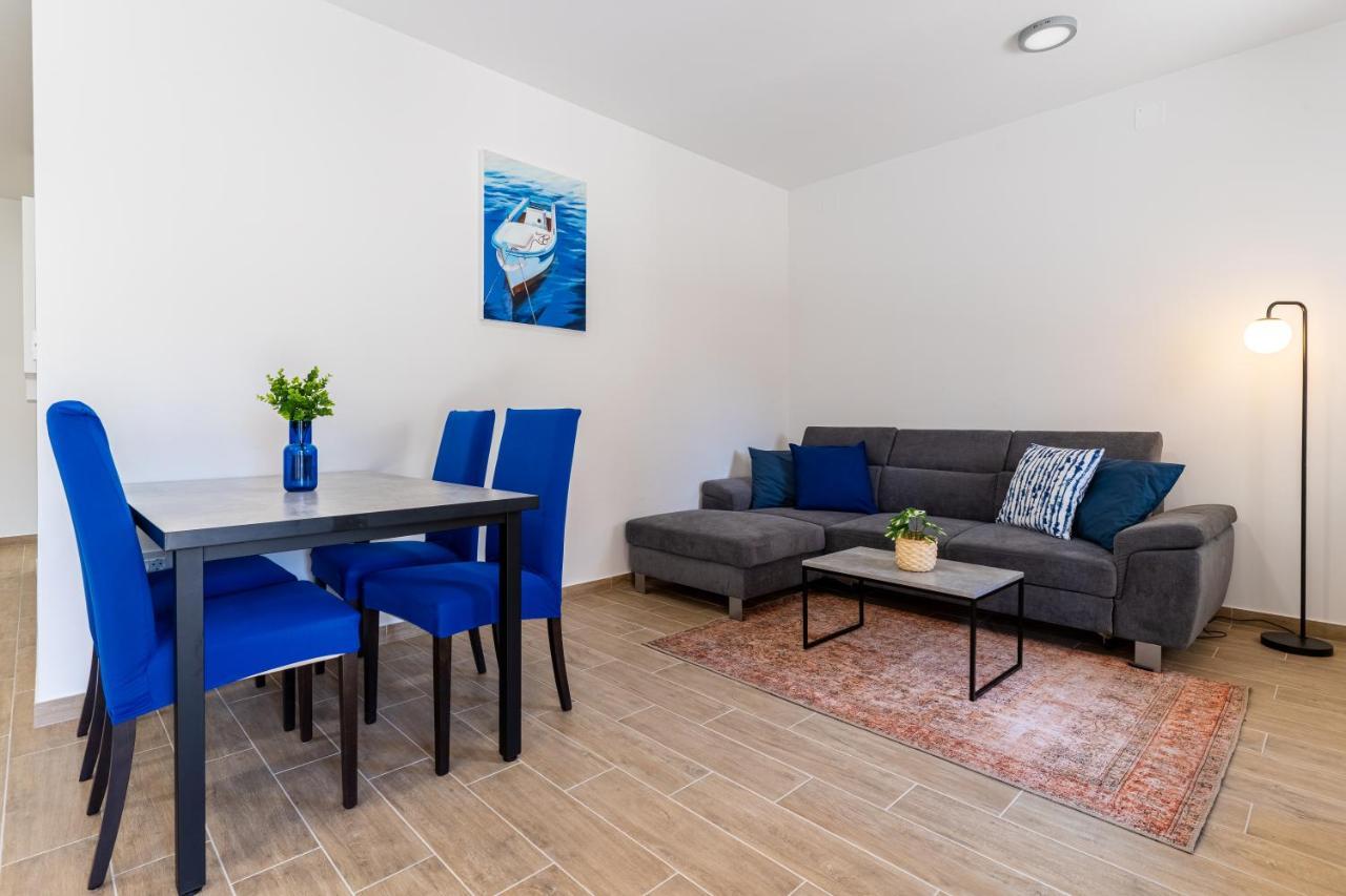 Apartment Blue Monstera Đảo Đảo Cres Ngoại thất bức ảnh